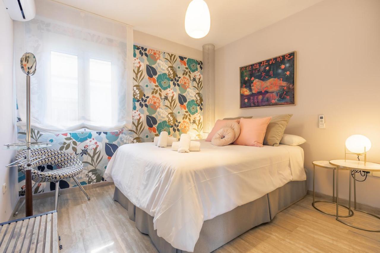 Apartamento Desde El Cielo De Triana Apartment Seville Ngoại thất bức ảnh