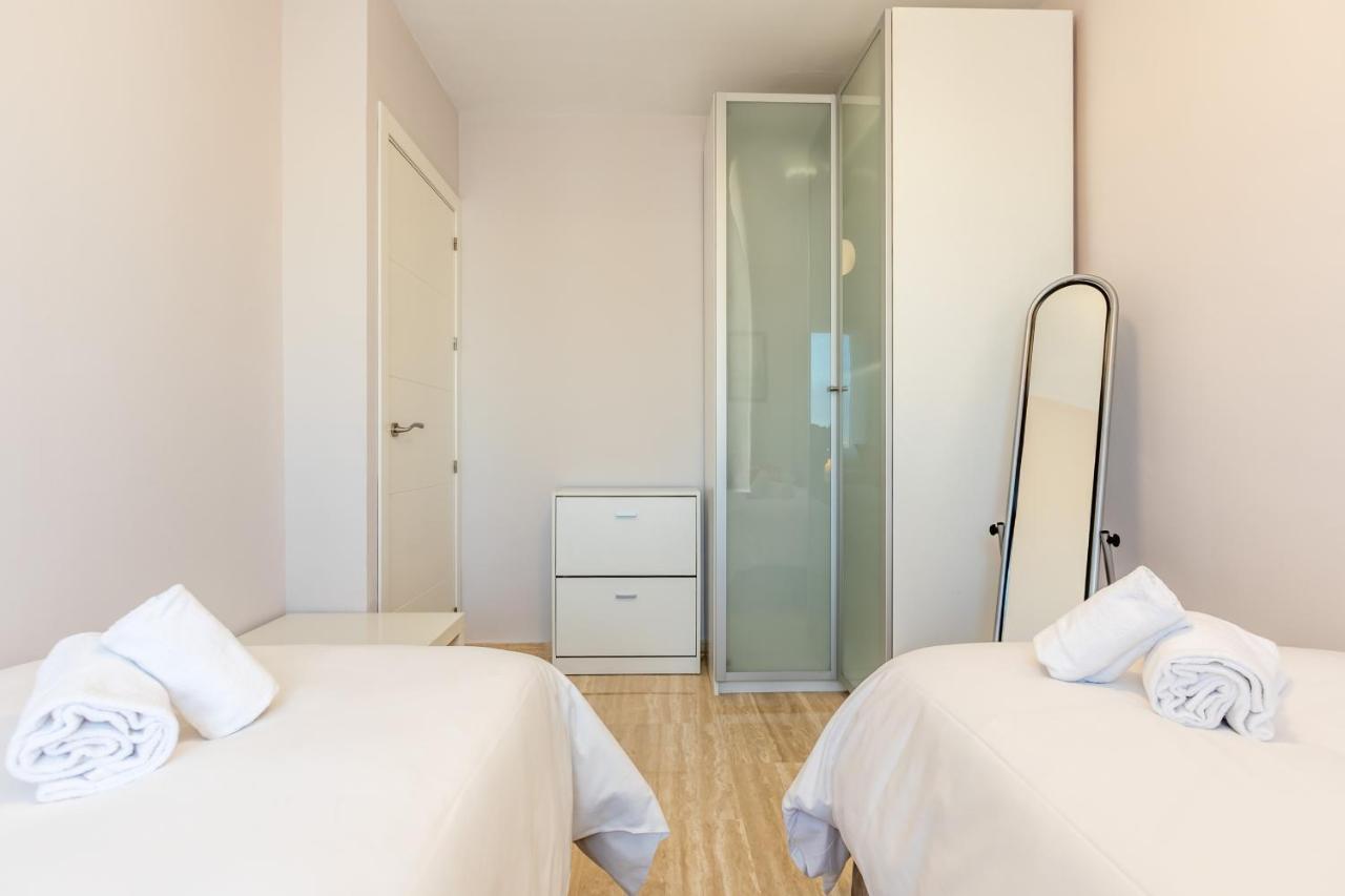 Apartamento Desde El Cielo De Triana Apartment Seville Ngoại thất bức ảnh