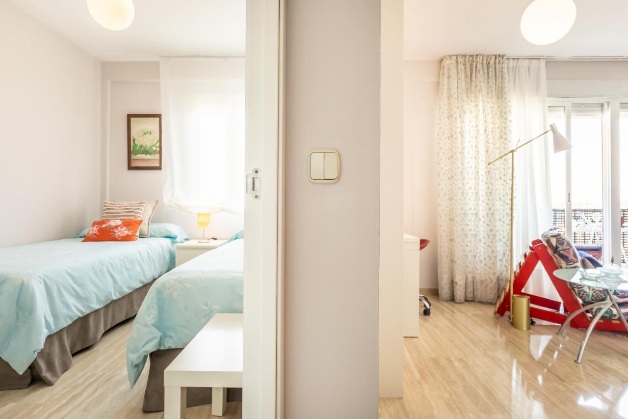 Apartamento Desde El Cielo De Triana Apartment Seville Ngoại thất bức ảnh